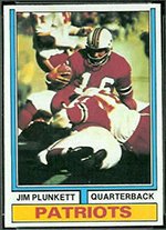 1974 Topps Regular (Football) Card# 435 Jim Plunkett of the New England Patriots ExMt Condition