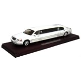 12&frac12; Die Cast 2003 Lincoln Stretch Limousine (White) by SunnySide