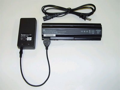 External Battery Charger for HP Pavilion DV1000/ DV4000/ DV5000/ ZE2000/ ZT4000 Series Laptop Battery