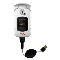 Retractable USB Cable for the Sony Ericsson W300i with Power Hot Sync and Charge capabilities - Gomadic Brand w/ TipExchange Technology