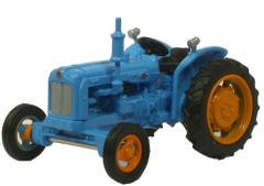 Oxford 76trac001 Fordson Tractor For Model Railway 00 Picture