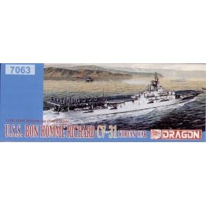 Dragon Models 1 700 U.S.S. Bon Homme Richard (CV-31) Essex-class Aircraft Carrier, Korean... by 