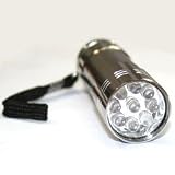 Super-Bright 9 LED Heavy-Duty Compact Aluminum Flashlight Silver