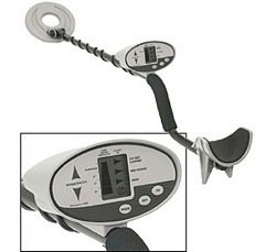 Childrens Toyshop  Outdoor Living : Bounty Hunter Discovery 1100 Metal Detector