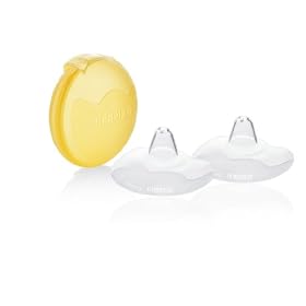 Medela 16 mm Contact Nipple Shields with Case (Small)