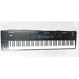 Piano numérique Kurzweil PC88 occasion