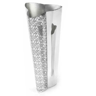 Triquetra'' Vase (Large)||EVAEX
