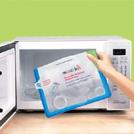 Click here to buy Munchkin 6 Microwave Sterilizer Bags by Munchkin.