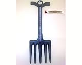 Review Lavender Blue London  / Iron Garden Fork Thermometer. Perfect gift for the keen gardener!