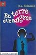 En terre �trang�re (Le Livre de poche)