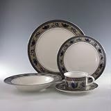 Mikasa Arabella 1.5-Quart Square Bake and Serve