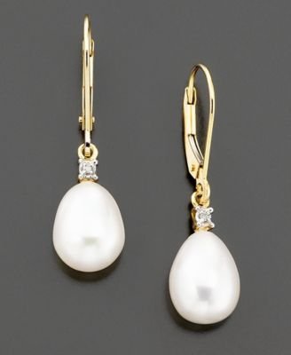 Childrens Toyshop  Jewelry : 14k Gold Cultured Freshwater Pearl Earrings