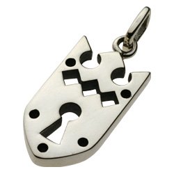 【シルバーアクセサリー ペンダント・ネックレス】 クラウン キー 王冠 鍵 メンズ&レディース cenote-p0335