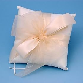 Beverly Clark 38BI Tres Beau Wedding Ring Bearer Pillow in Ivory