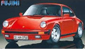 1/24エンスージアストモデルシリーズ03 ポルシェ911カレラ  '85
