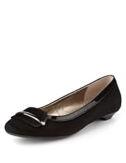 Footglove™ Original Water Repellent Buckle Trim Pumps