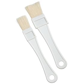 Kaiser Bakeware Patisserie Set of 2 Plastic Pastry Brushes by Kaiser