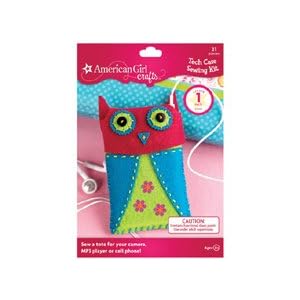 American-Girl-Tech-Case-Sewing-Kit