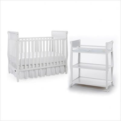 Graco 3001681-043 / 3000881 Sarah Classic 4-in-1 Convertible Crib Nursery Set in White