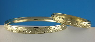 Click here to buy Mother Baby Daughter 18K Gold Filled Bangle Bracelets 6 2.