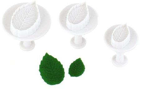 Taglia Pasta per Foglie di zucchero con espulsore Conf. 3 pezzi Taglia Pasta per Foglie di zucchero con espulsore Conf. 3 pezzi