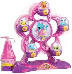 Glitzi Globes Ferris Wheel.