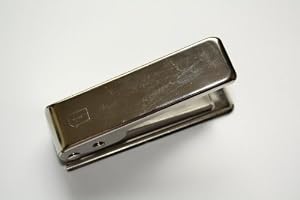 MYCARRYINGCASE &reg Micro Sim Card Cutter for iPhone &reg 4, iPhone &reg 4S & iPad &reg 1, iPad &reg 2