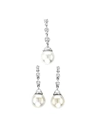 14K White Gold 0.18 cttw Charming Straight Circle Bezel Style Diamond and White Pearl Set