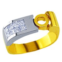 0.40 Carat F/VS1 Princess Certified Diamond Designer Ring in 18ct Solid Yellow/White Gold