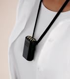 TravelSmith – Ultra-Mini Personal Air Purifier
