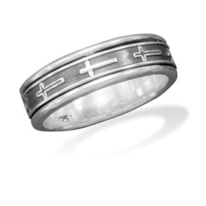 Oxidized Cross Spin Ring