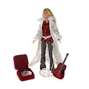 Hannah Montana 2008 Holiday Singing Doll with Guitar by Play Along