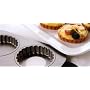 Chicago Metallic 4-Cup Nonstick Tartlet Pan