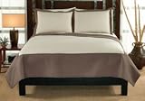 Barclay Full / Queen Size Quilt with 2 Shams Tan / Cream