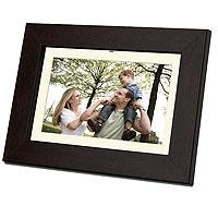 Coby DP702 7-Inch Widescreen Digital Photo Frame (Woodgrain)
