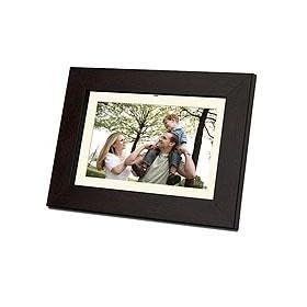 Coby DP702 7-Inch Widescreen Digital Photo Frame (Woodgrain)