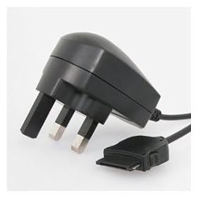 FoneM8 - iPhone 3G 3GS 4 4S, Nano, Touch, Classic Mains Charger - Black