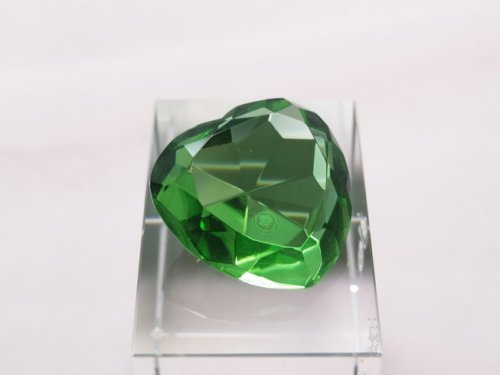 40mm Peridot Crystal Heart Diamond Jewel Paperweight