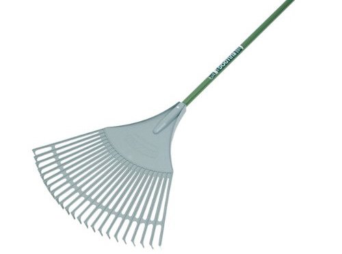 Bulldog  7128 Evergreen Plastic Leaf Rake