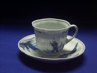 春景山水絵柄コーヒー碗皿セット！落ち着きのある染付けシンプルデザイン！