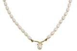Image of 9ct Yellow Gold Cultured Pearl necklace with Kiss Pearl Detail'