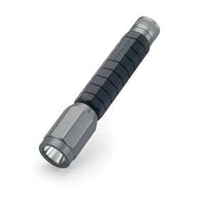 Inova, Bolt 4.6 Watt LED Flashlight, #BLT-2L by Inova