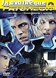 Revue Paramount  / Paycheck