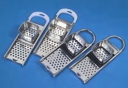 GSD Haushaltsgeräte Spätzlehobel “kurze Spätzle”