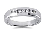0.21 CTW Men's Diamond Ring in Platinum
