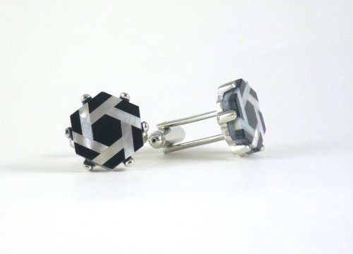 Click here to buy Rotate - Mother of Pearl Onyx (Cufflinks).