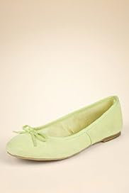 Leather Round Toe Bow Pumps