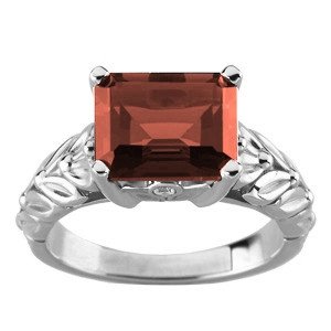 14K White Gold Mozambique Garnet and Diamond 