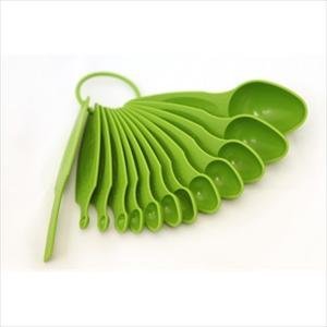 Green 12-Piece Plus Leveler Measuring Spoon Set