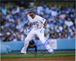 Signed Loney, James (Los Angeles Dodgers) 8x10 Photo